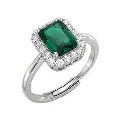 Bague avec pierre rectangulaire verte et zircones